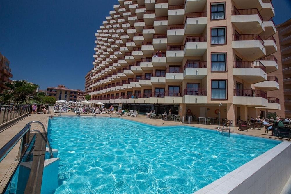 פואנגירולה Hotel Angela - Adults Recommended מראה חיצוני תמונה
